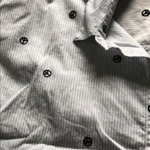 Madewell Tops - Madewell peace sign ss oxford Madewell Tops - Madewell peace sign ss oxford